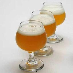 啤酒吹瓶技巧视频,尽享畅饮乐趣